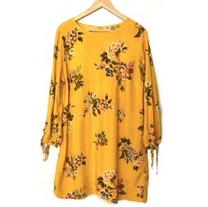 Old Navy Floral Tie Sleeve Shift Dress